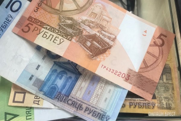 Пять вакансий в регионах, где платят больше 4 тысяч рублей