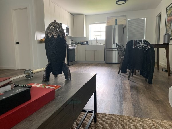 Смотрите, как выглядит дом, в котором живет самый богатый человек планеты Илон Маск Смотрите, как выглядит дом, в котором живет самый богатый человек планеты Илон Маск