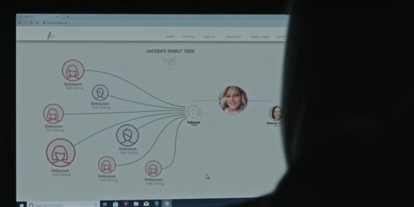 Врач годами подменял донорскую сперму своей — теперь у него больше 90 детей. История шокирующего эксперимента