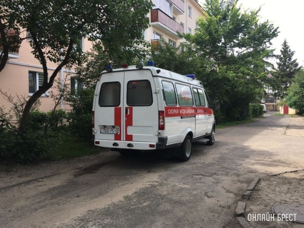 Увеличена надбавка фельдшерам выездных бригад скорой медицинской помощи, выезжающим самостоятельно