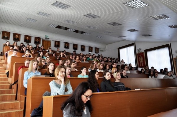 Зарплата для студента. Какая стипендия будет у первокурсников в 2024 году? Зарплата для студента. Какая стипендия будет у первокурсников в 2024 году?