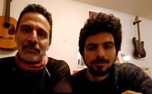 В Чили кит сначала проглотил, а потом выплюнул парня на глазах у его отца — это попало на видео